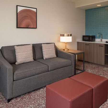 Hilton Garden Inn Fontana Exteriör bild