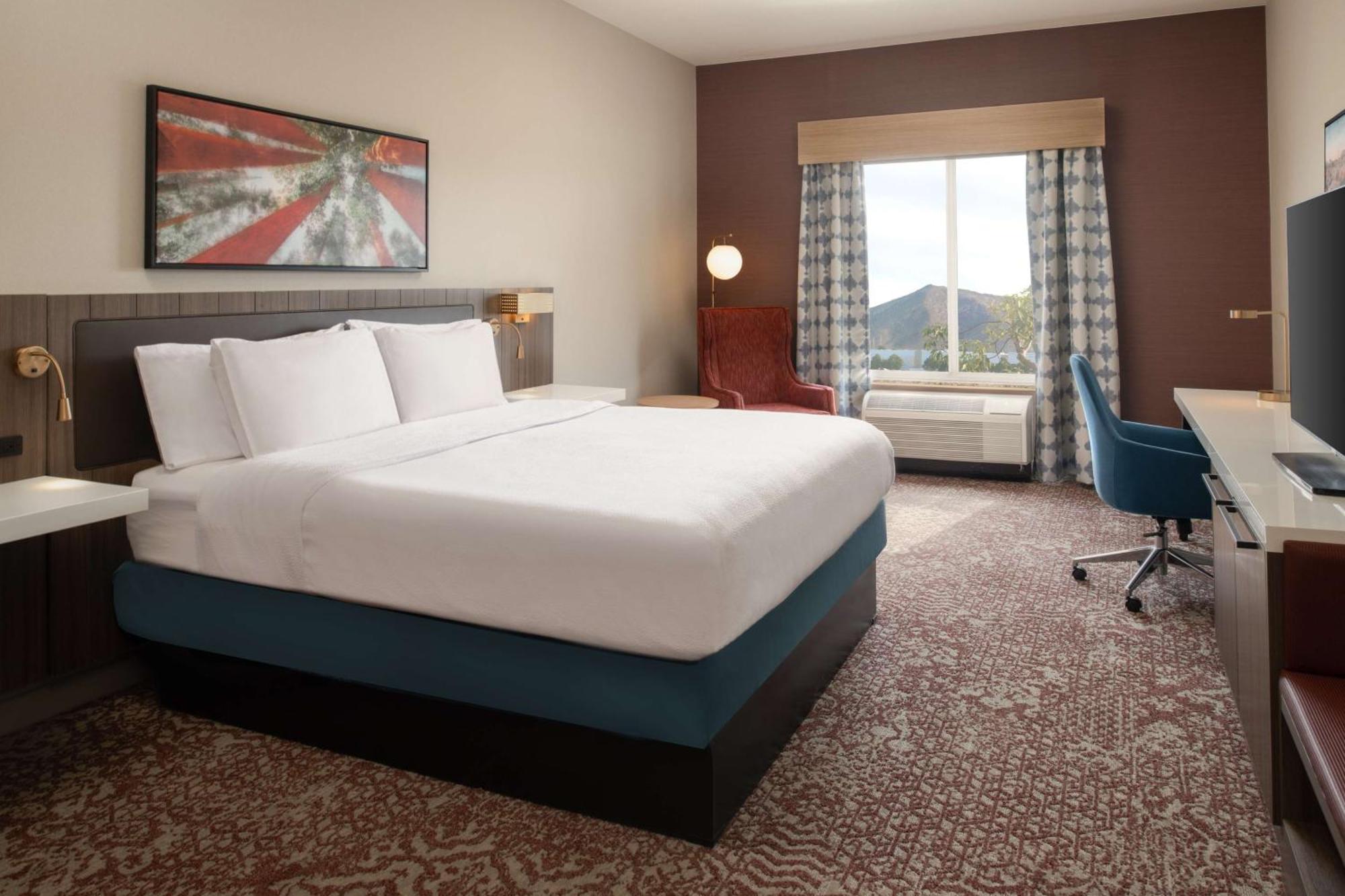 Hilton Garden Inn Fontana Exteriör bild
