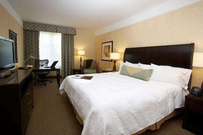 Hilton Garden Inn Fontana Rum bild